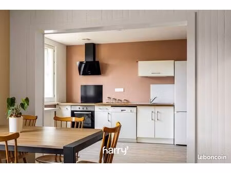 immeuble 113 m² oye-et-pallet