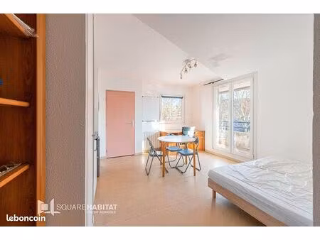 studio 1 pièce 23 m²