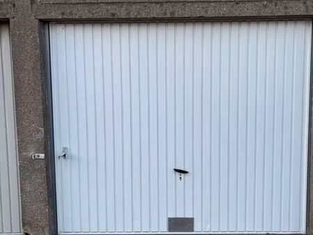 garage à vendre rue du maréchal joffre