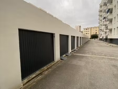 garage 17m² les aubes montpellier