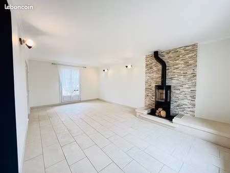 maison de famille 7 pièces  mitoyenne