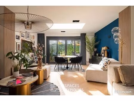 maison de ville 4 pièces 93 m²