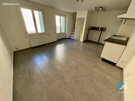maison de ville 3 pièces 67 m²