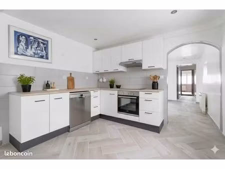 maison 7 pièces 110 m²