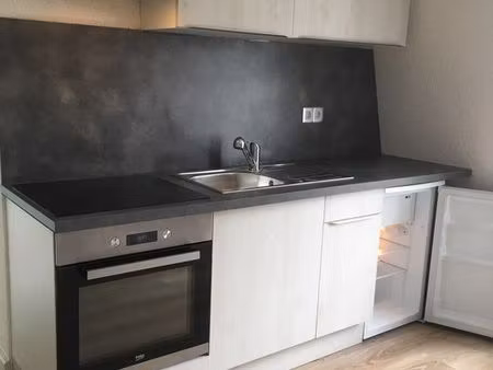 t 2  37m2; blois centre   hyper calme