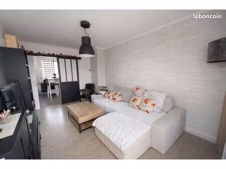 appartement 3 pièces 55 m²