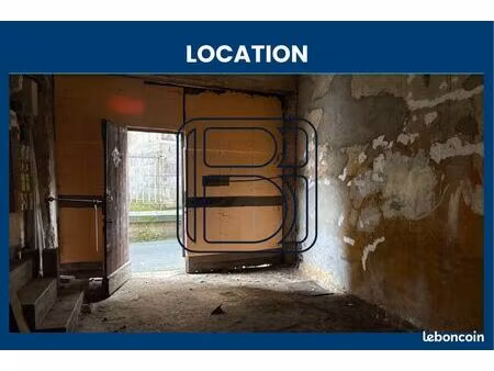 parking/box 24 m² ambert