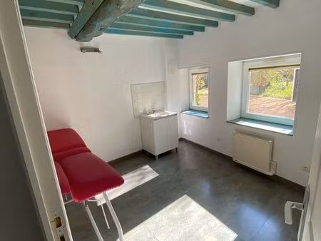 à louer local professionnel / commercial