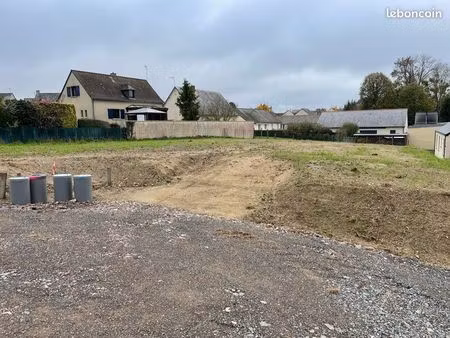 terrain viabilisé libre de constructeur