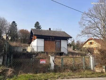 terrain avec chalet à détruire