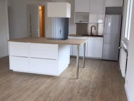 appartement f3 centre-ville