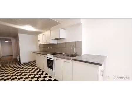 appartement 2 pièces 61 m²