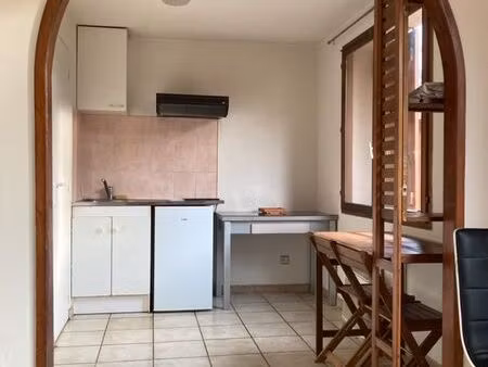 a louer studio meublé à 10mn fac jean -jaurès