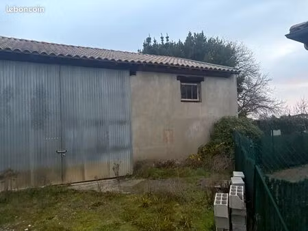 location dépôt/hangar