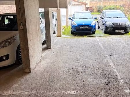 place de parking sécurisée - toulouse palais de justice/st-michel