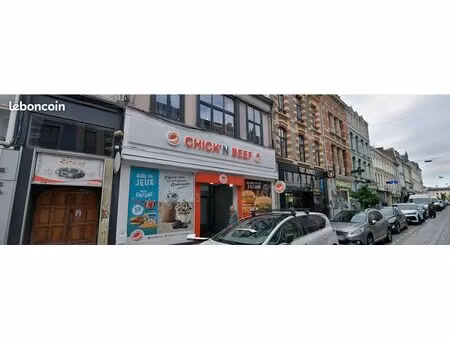 local commercial avec jardin