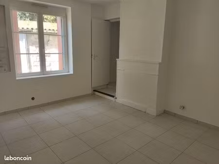 location maison de ville