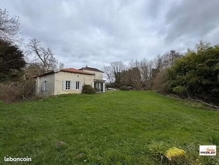 moulin 7 pièces 174 m²