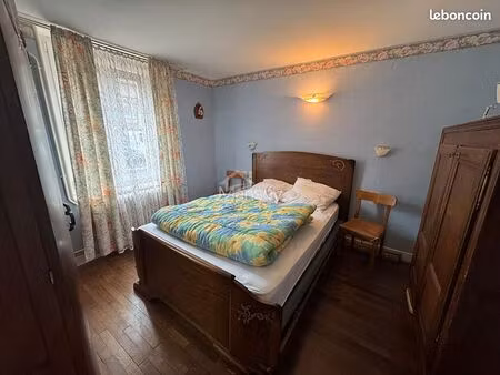 maison 6 pièces 150 m²