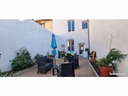 maison de village 4 pièces 93 m²