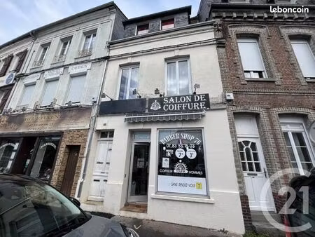 immeuble 162 m² serifontaine