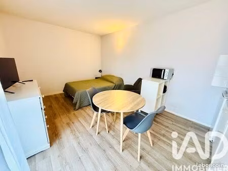 studio 1 pièce 23 m²