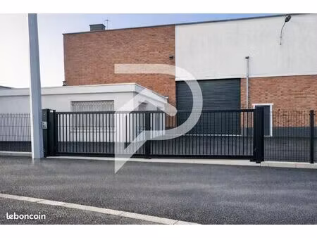 local commercial 400 m²