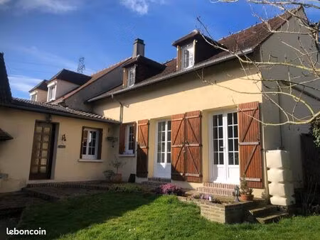 maison de charme à canly