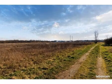 terrain 695 m² staffelfelden