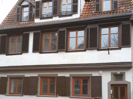 f3-f4 tres basse conso barr centre très calme parking et cave