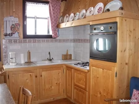 appartement meublé les fourgs 25300