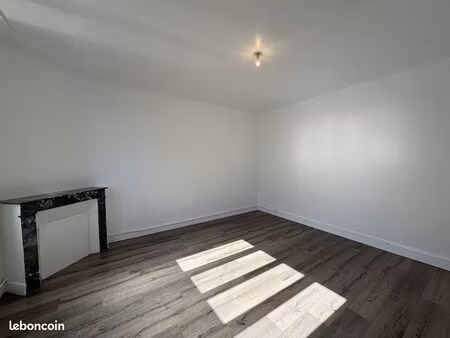 maison 3 pièces 80 m²