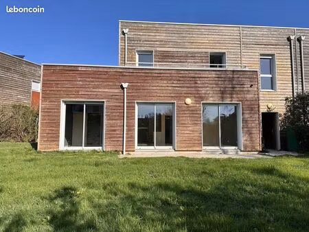 maison 5 pièces 115 m²