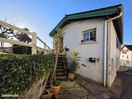 immeuble 5 pièces 171 m²