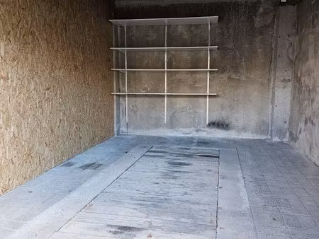 garage fermé – grand gabarit