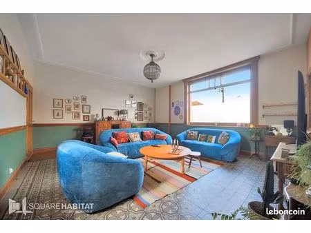 maison 7 pièces 266 m²