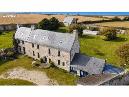 château 20 pièces 558 m²