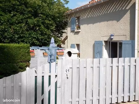 maison de vacances 80m de la plage