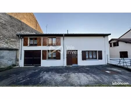 maison de ville 7 pièces 231 m²