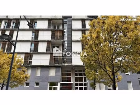 grenoble caserne de bonne  residence 2009 - appartement t2 rez-de-terrasse avec possibilit