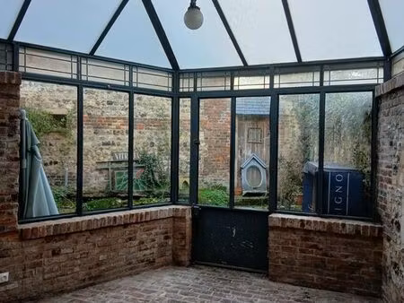 local commercial 92 m² honfleur