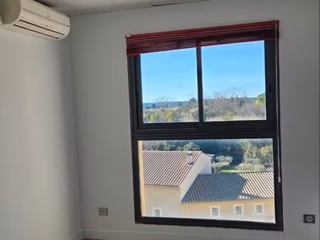 local professionnel uzès