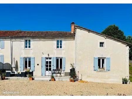 maison 7 pièces 180 m²