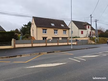 maison a déols a fort potentielle