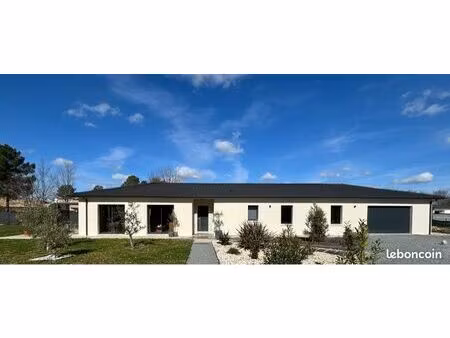 maison récente de plein pied