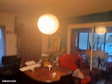 a vendre un appartement à soustons  proche du lac et du centre ville