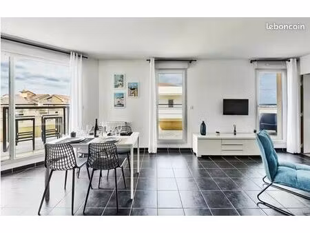 ? appartement t2 53 m² – dernier étage – balcon filant – garage