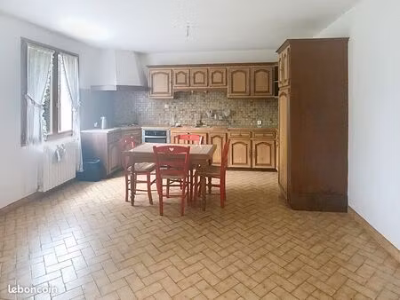 maison 6 pièces 168 m²