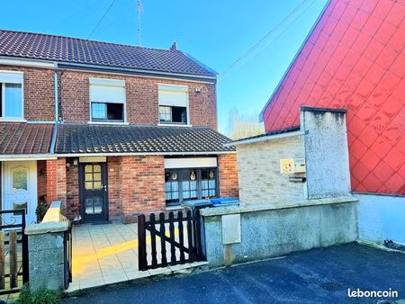 charmante maison sans travaux avec garage située sur la commune de feignies