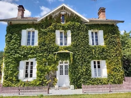 maison 6 pièces 150 m²